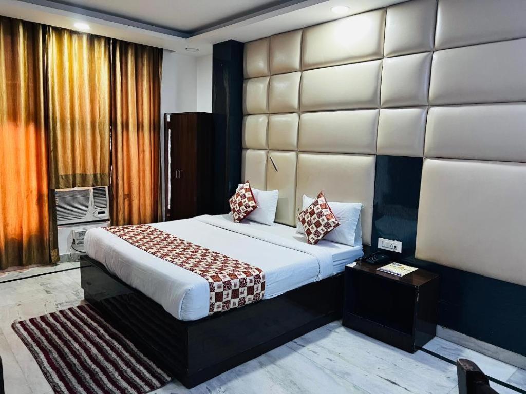 Lavisa 4* New Delhi